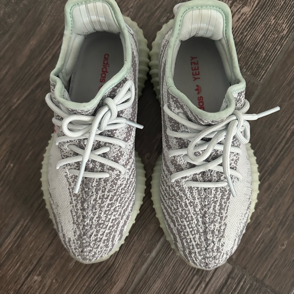 Yeezy Boost 350 V2 ‘Blue Tint’ 2017. Men’s 5.5/Women’s 7 - Picture 7 of 9